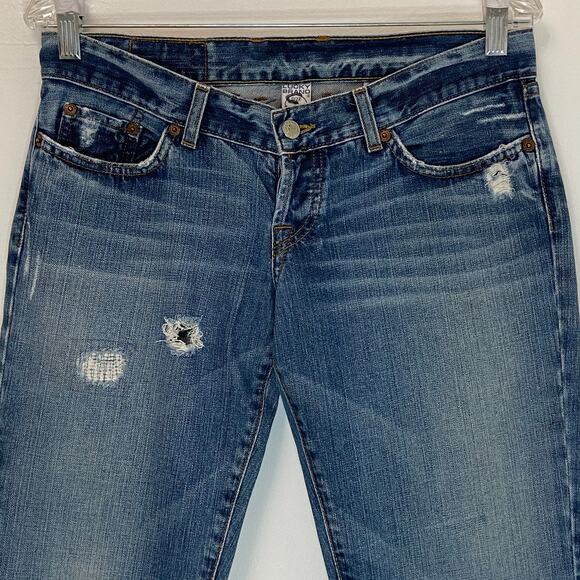Lucky Brand Distressed Jeans - Picture 3 of 8